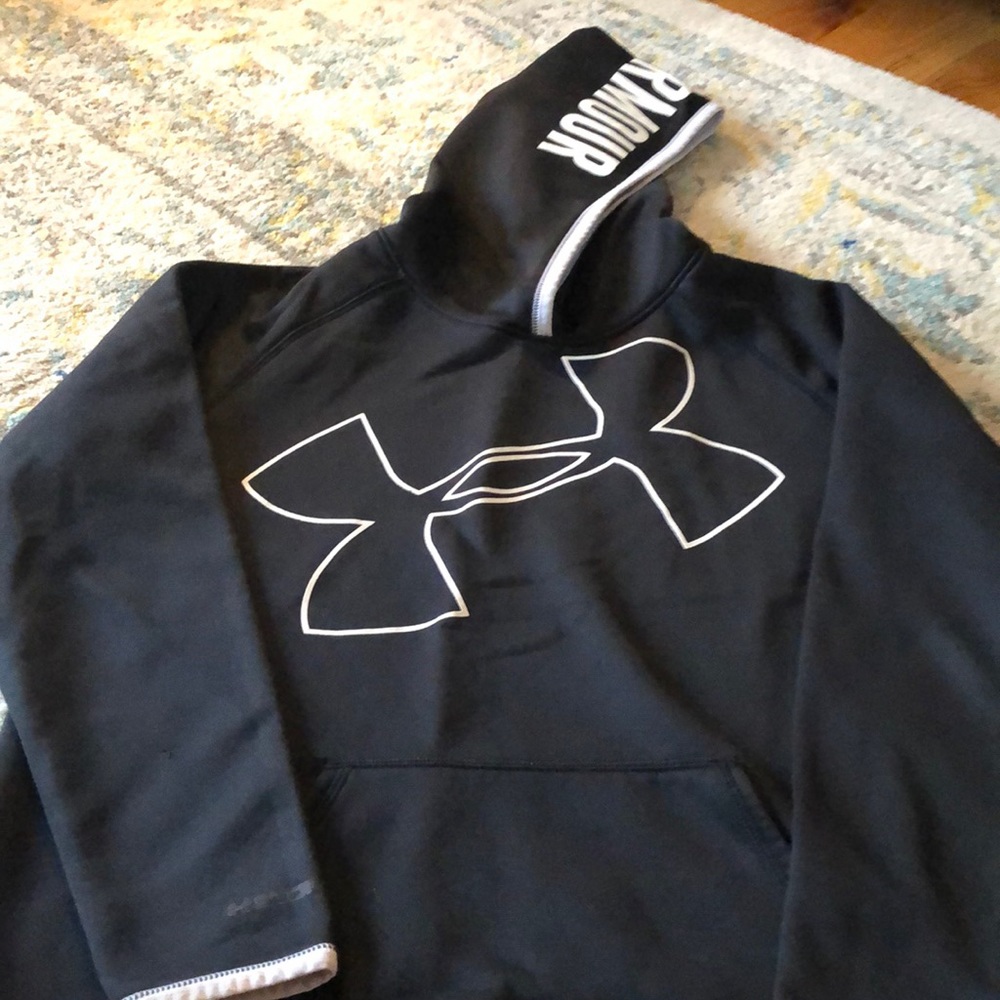 Boys Under Armour Sweatshirt